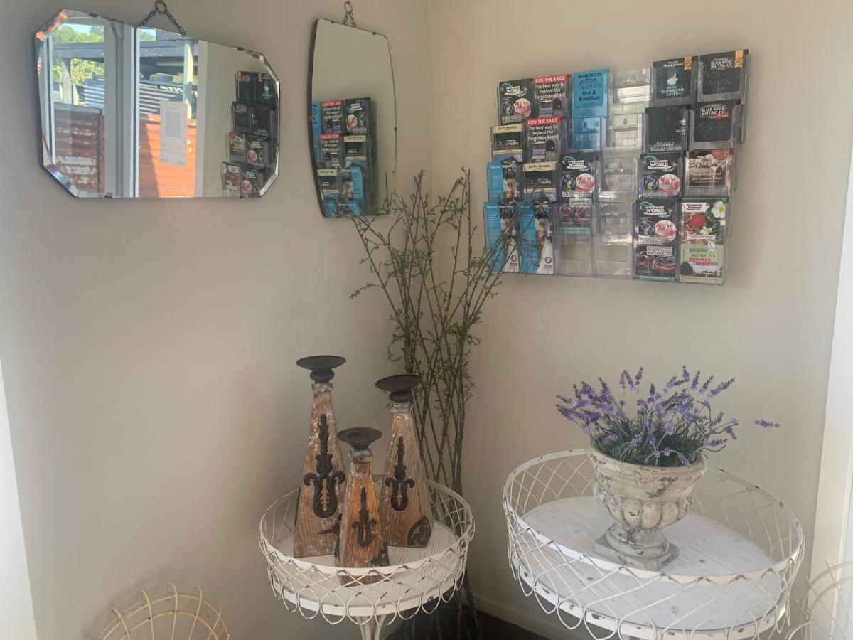 Piopio Fatowl Motel, Bar & Eatery المظهر الخارجي الصورة